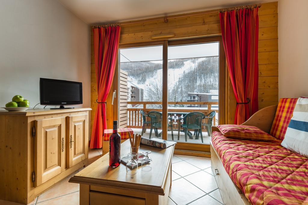 Travelski Home Premium - Residence Le Hameau Du Rocher Blanc 圣沙夫雷 外观 照片